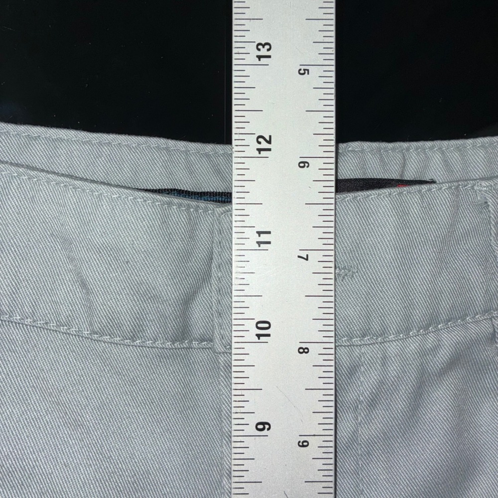 Quicksilver Transcendent Casual Gray Shorts Men Size 32 - Picture 6 of 7
